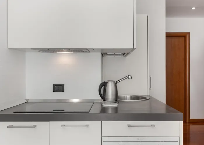 Station 350m - Whitepearl - Wifi * Milán